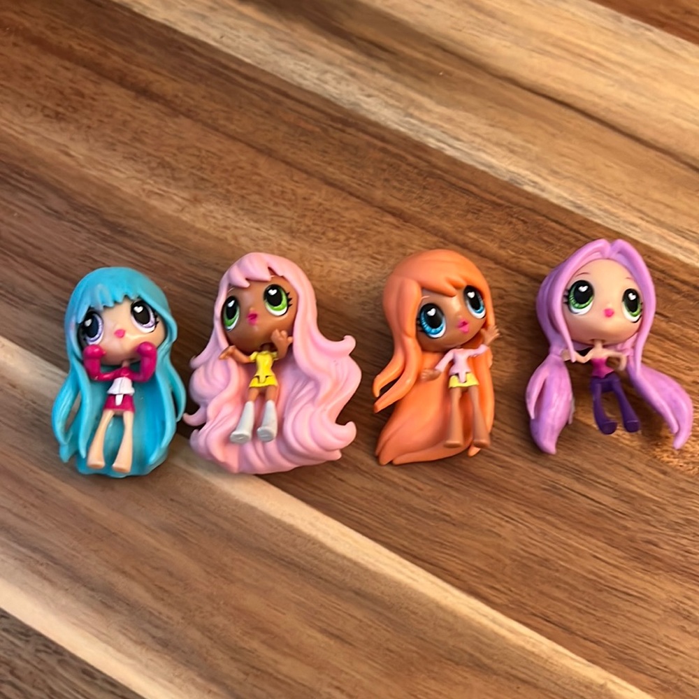Spin Master Kawaii Crush Dolls Lot Of 4